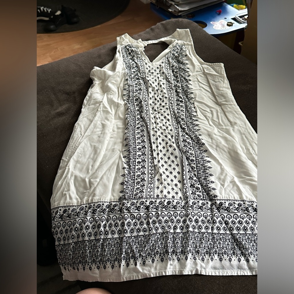 Oldnavy lined flowy sleeveless dress